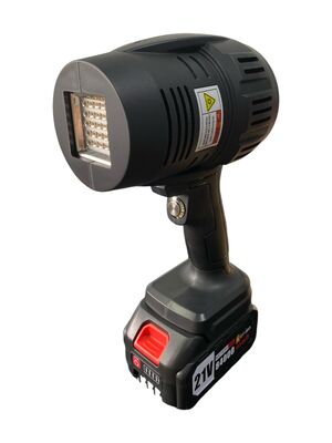 395एनएम हैंडहेल्ड यूवीएलईडी लैंप पोर्टेबल यूवी एलईडी क्यूरिंग लैंप विभिन्न उद्योगों में सटीक राल क्यूरिंग और तेल की मरम्मत के लिए डिज़ाइन किया गया