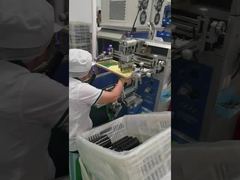 देखें: बोतल 30 मिमी उत्सर्जन दूरी शोकेस के लिए फ्लैट यूवी इलाज कन्वेयर सिस्टम